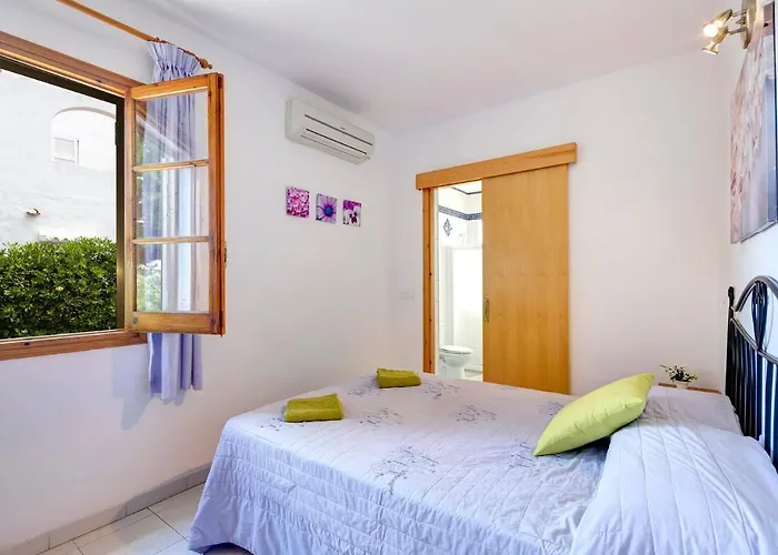 Βίλα Solana By *